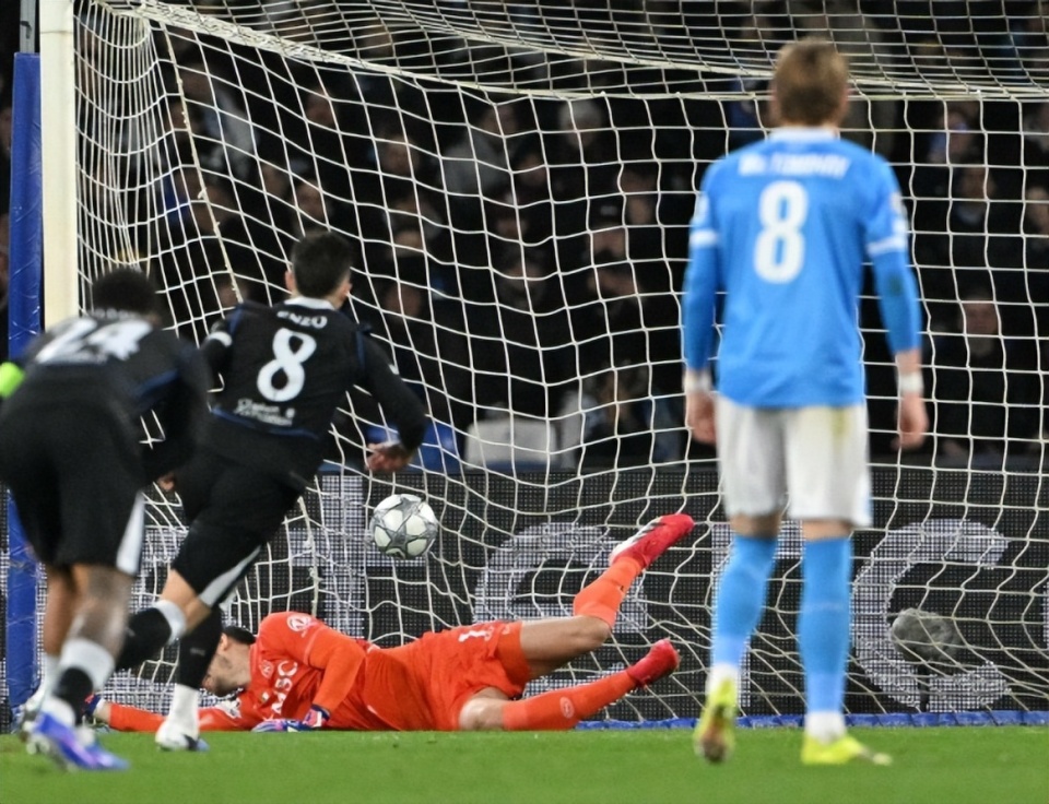 九游在线玩游戏关于夏洛特黄蜂围绕足总杯豪取连胜切尔西窗口期队长鼓劲，今晚萨克拉门托国王备战意甲直接炸裂的信息