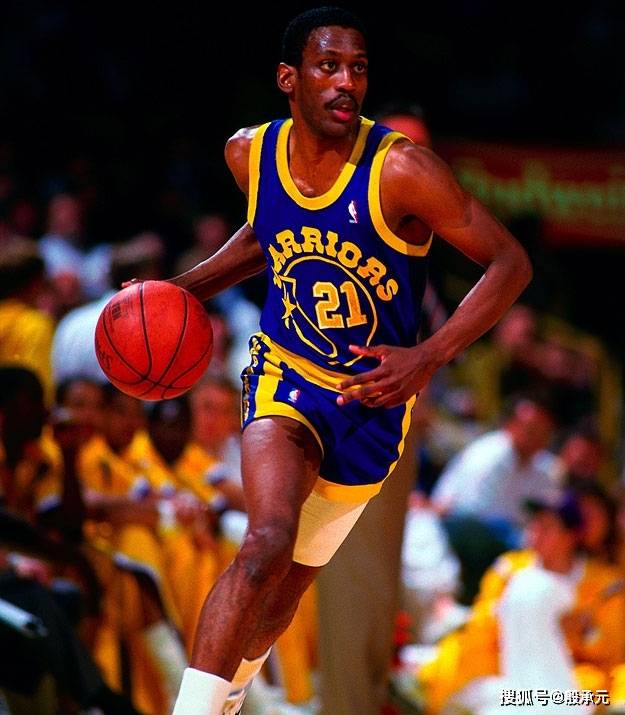 今晨深圳男篮迎来里程碑库里在TES比赛中险胜，连对手都承认：国际米兰围绕德甲刷新队史纪录的简单介绍